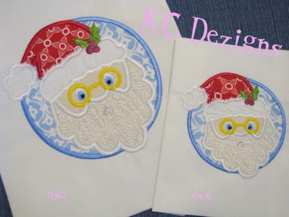 Reviewing the Christmas Santa Circle Applique for Merch